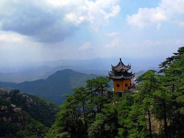 探寻池州旅游的新视角：旅行社如何引领潮流