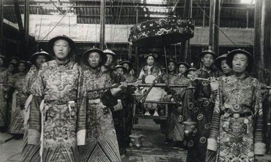 太监为何会心理变态? 揭秘太监的心里变化过程