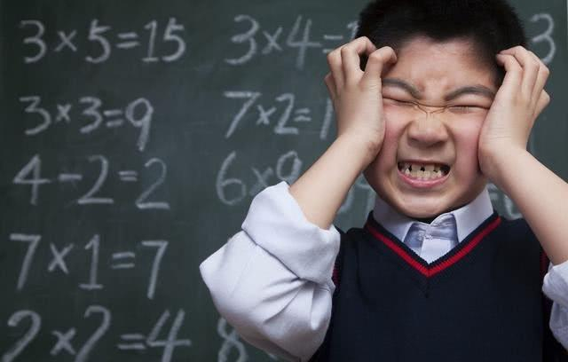 数学不好的人，记得要避开这4大专业，不然很容易挂科！