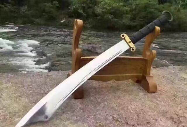 什么是轨道钢? 用它做的刀效果究竟如何?|钢轨|含铜|效果