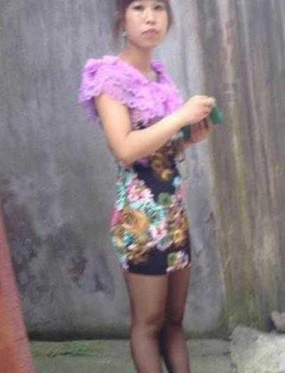 农村打工妹到城市做站街女