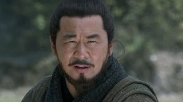 曹操杀杨修真相，到底是因为妒忌他才华还是因杨修站错了队？