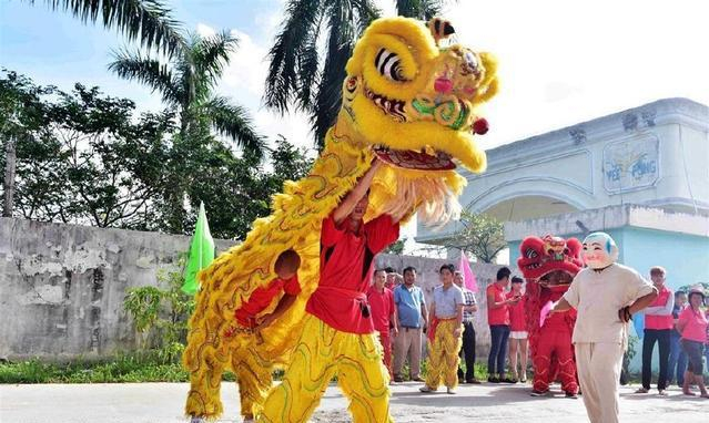 舞狮习俗起源于哪个朝代？|汉章帝|舞狮|金狮|唐太宗|魏武帝_新浪新闻