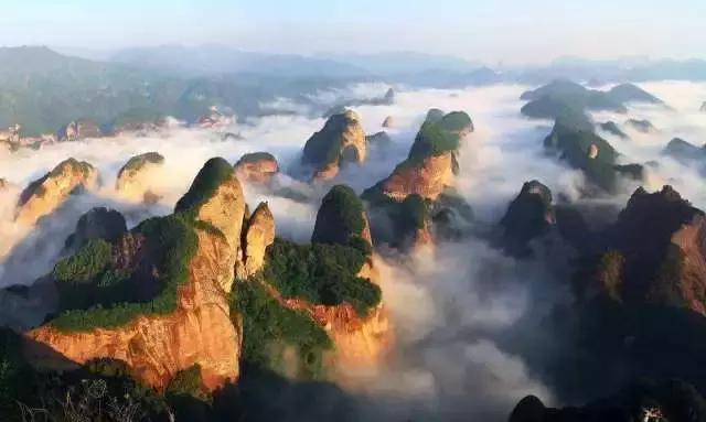 中国最美的十大丹霞地貌,您去过几个|山水|丹霞地貌|丹霞|丹霞山|龙虎山_新浪新闻