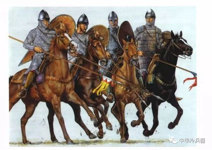 古代欧洲骑兵使用的骑枪那么长，究竟怎样在战场上冲锋陷阵？