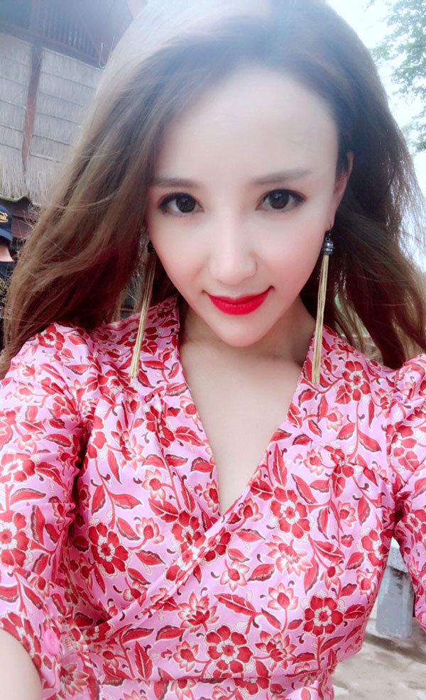 赵本山旗下三大女主播既有亲女儿又有儿媳妇还有徒弟