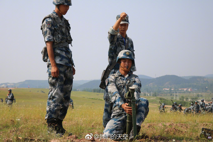 中国炮兵,战无不胜!我是中国炮兵,我为祖国安宁代言!
