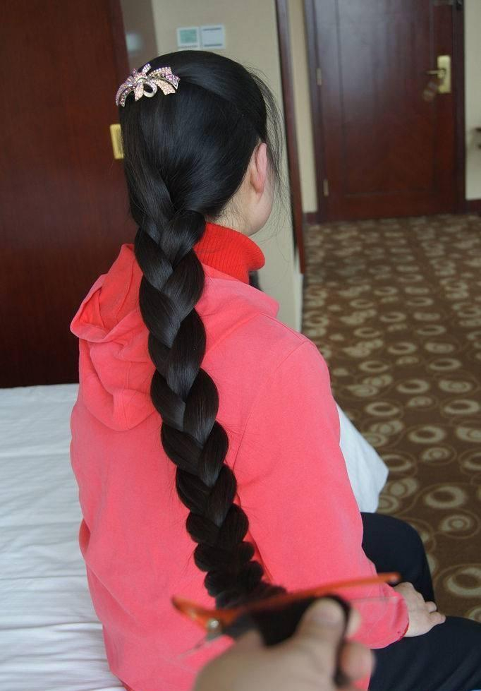 美丽的俄罗斯姑娘和她们让人难忘的麻花辫