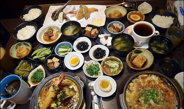中日式定食吃到饱 遇见和食公益店_新浪新闻