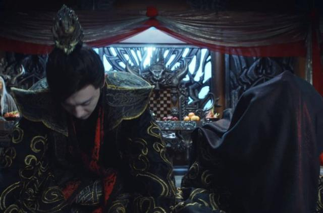 穗禾和锦觅同穿新娘服,差距却很明显,你更喜欢哪一个?