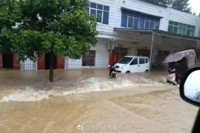 南阳遭受洪涝灾害 435.7公顷庄稼绝收 823人紧急转移_新浪新闻