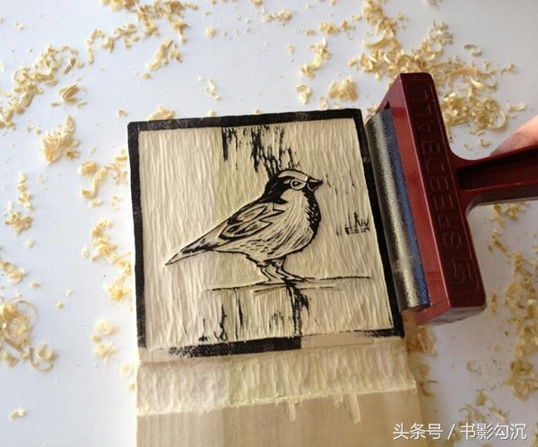 木刻版画如何做?呈上简易图解,一看就会|木刻|版画|木板|绘画|木版画_新浪新闻