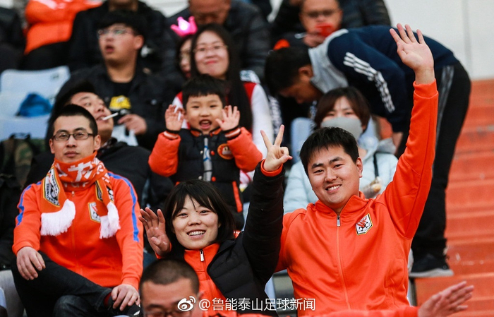 从常规赛到季后赛一路追踪湖人NBA录像全程回顾