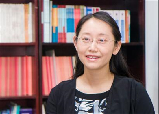 清华三大美女教授,被学生誉为三朵金花,40岁逆龄生长!|吴昊|清华大学|清华|三朵|肖星_新浪新闻