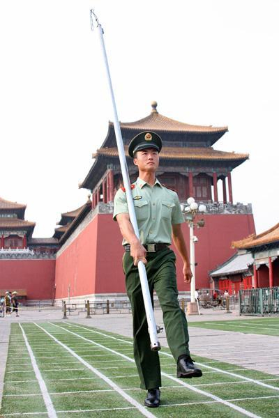 在我们生活当中方位,最多用到的有前后左右这几个方位