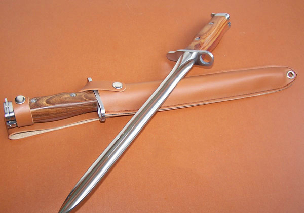 三棱军刺实战威力