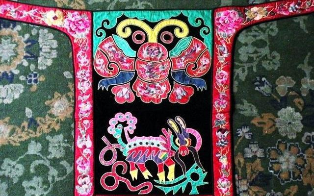 围场满绣，女真皮革绣和清朝苏州织造的技艺融合|李想|围场|满族|皮革|技艺_新浪新闻
