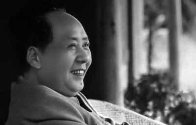 侯宝林亲身讲述非凡经历:现场砸挂终于让毛主席哈哈大笑!