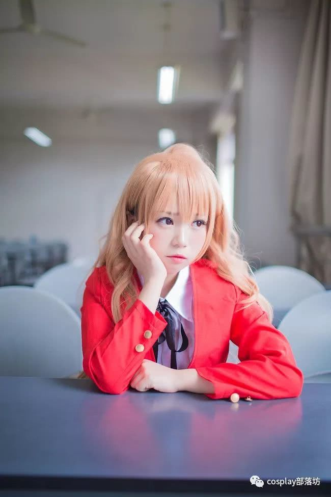 cos:龙与虎,元气满满的逢坂大河_新浪新闻