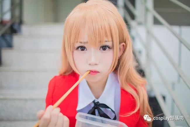 cos:龙与虎,元气满满的逢坂大河
