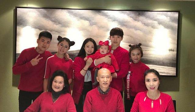 过年这样拍全家福,创意又温馨,不再千篇一律,全家变“网红”!