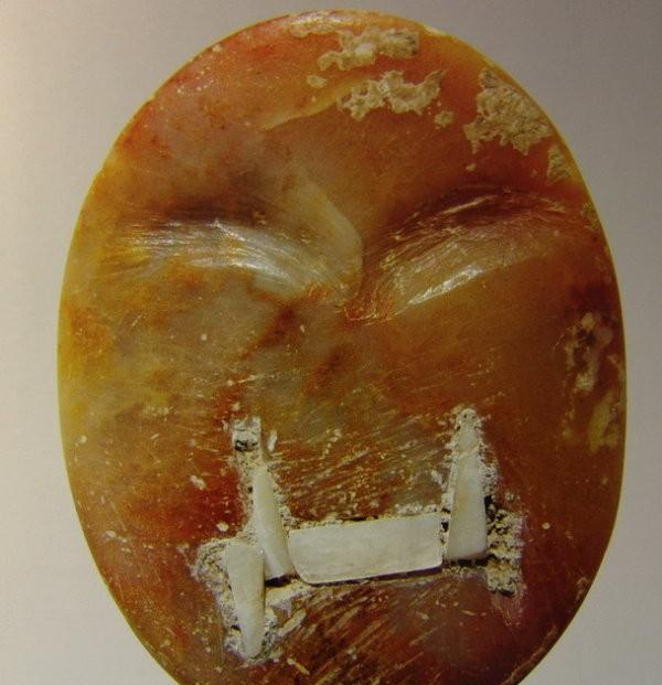 古玉学步180琢刻起样稿或遗残留貌