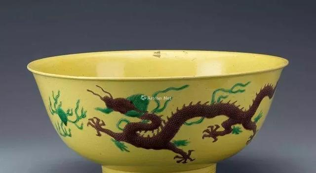 瓷器中的贵族“黄釉”的发展史和特点介绍,国人值得一看!|_新浪新闻