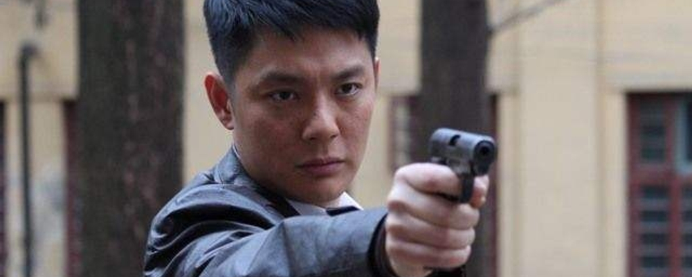 一婚娶大学同学,二婚娶小6岁美女明星,45岁的傅浤鸣为何被骂?