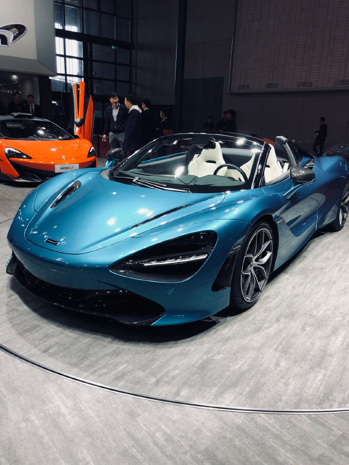 迈凯伦720s敞篷版,国内首发!666