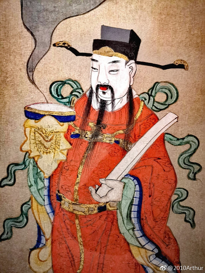 逛故宫发现新景观——年画门神。故宫很多场所挂上了门神