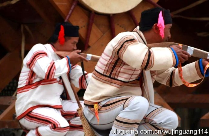 实拍:云南基诺族神秘的成年礼仪式(图)|青年|新房|组织|竹楼|芭蕉叶_新浪新闻