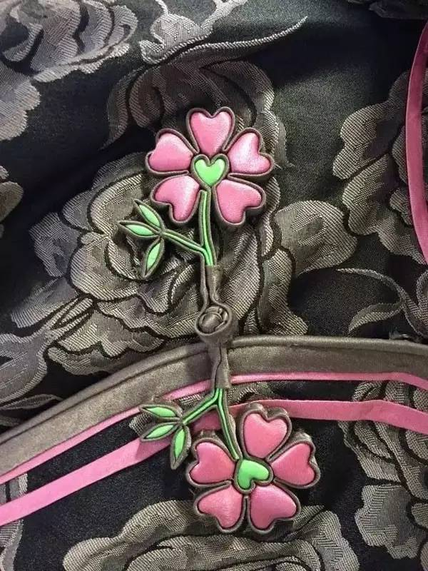 中国古代服饰上的纽扣