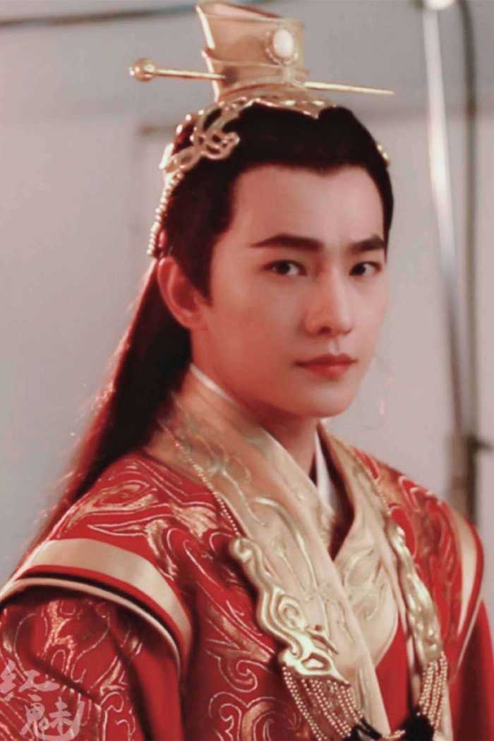 杨洋古装也太好看了叭 这是什么神仙颜值啊