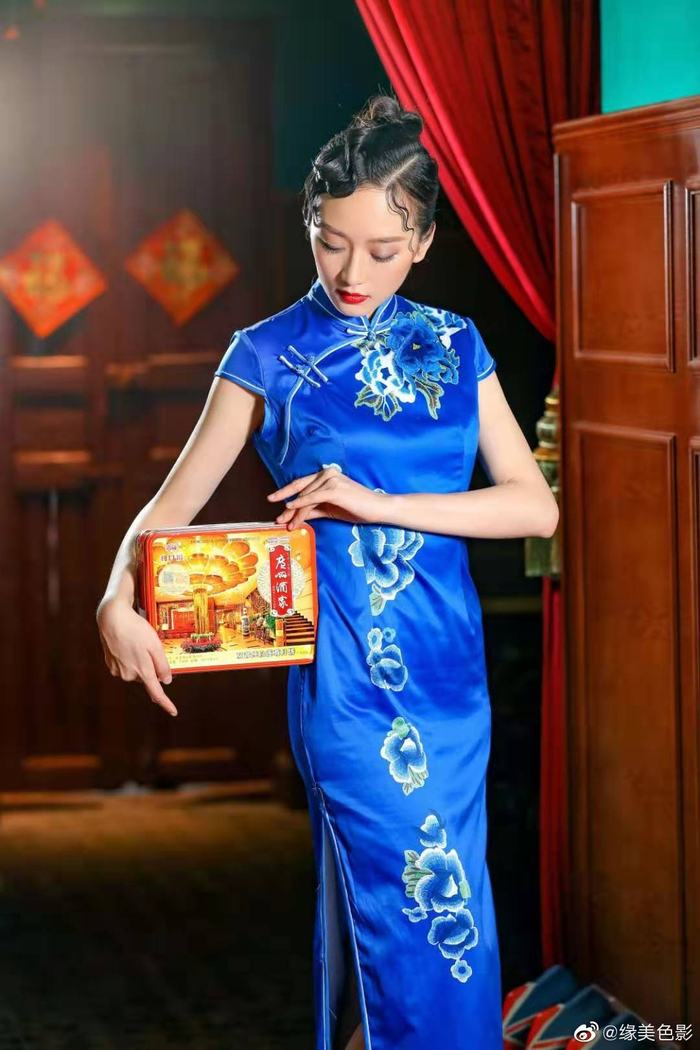 食在广州第一家,广州酒家,月饼界长老,双黄纯白莲蓉月饼