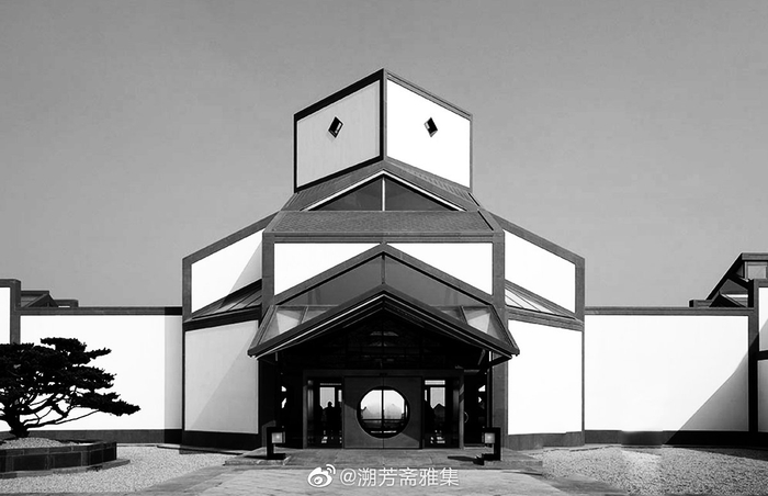 著名建筑大师贝聿铭之作。以墙为纸