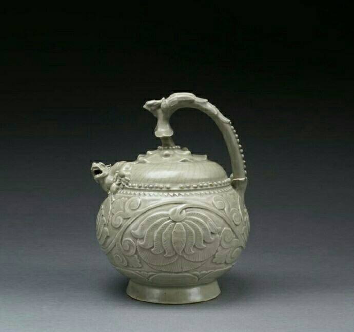 古瓷·剔花 1.金 磁州窑白地剔黑花龙纹瓶梅瓶 2