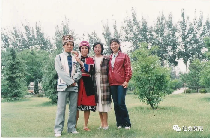 杀死那个理想主义者