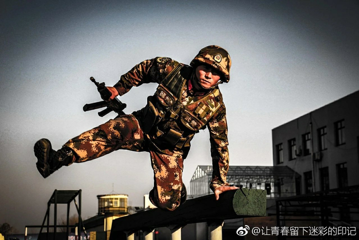 当两年义务兵和当五年兵最大区别