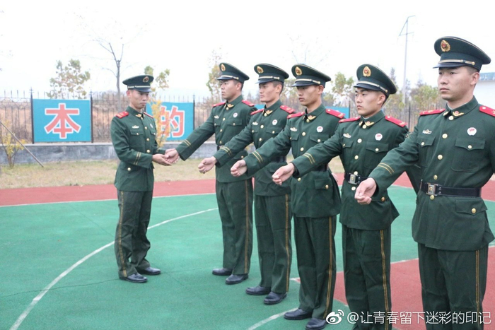 当两年义务兵和当五年兵最大区别
