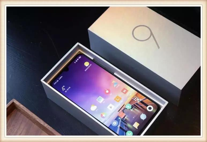 手机店老板为何宁愿收便宜小米也不愿要华为荣耀呢原因真诧异