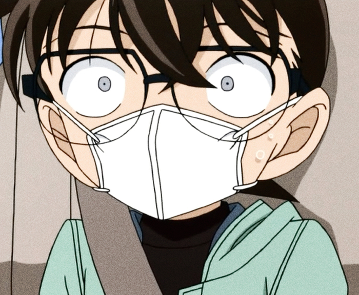 自截动漫头像:戴口罩的柯南君
