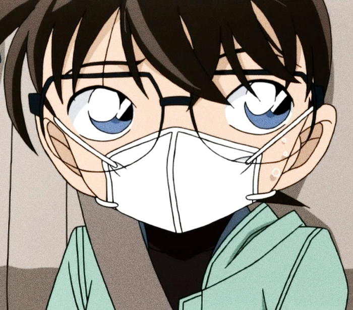 自截动漫头像:戴口罩的柯南君