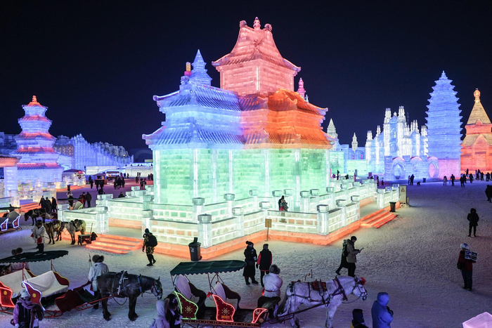 在冰雪万国建筑博览会，梦回120年的城市原点_新浪新闻