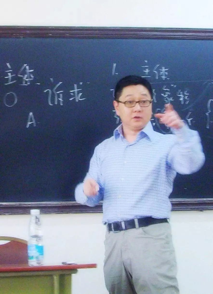 走心揭秘“你以为的大学”,翘课、恋爱只是日常?