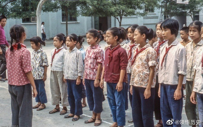 1978年中国人的生活场景，纯朴的年代