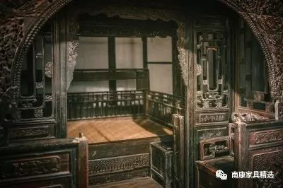 家具科普:古人的卧室生活,不失讲究和舒适|拔步床|柜子|架子床|衣架|面条柜_新浪新闻