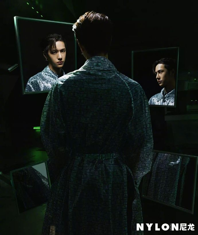 王一博x NYLON尼龙|八月刊封面|王一博|尼龙|八月