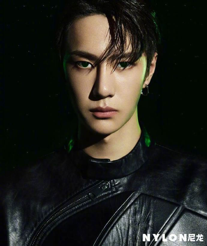 王一博x NYLON尼龙|八月刊封面|王一博|尼龙|八月