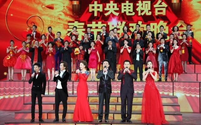 春晚倒计时!岳云鹏孙越通过审查,他上春晚达33次,就是33年呀!