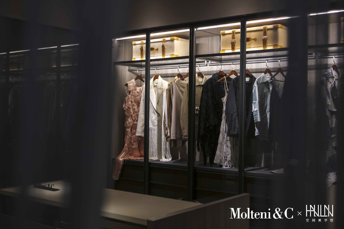 Molteni & C上海唯一旗舰店于衡复历史文化风貌区的建国西路284号盛大